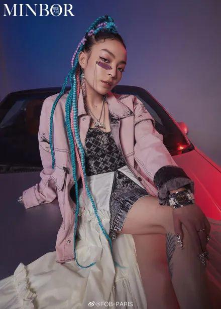 手撕柔弱标签实力诠释第一女rapper